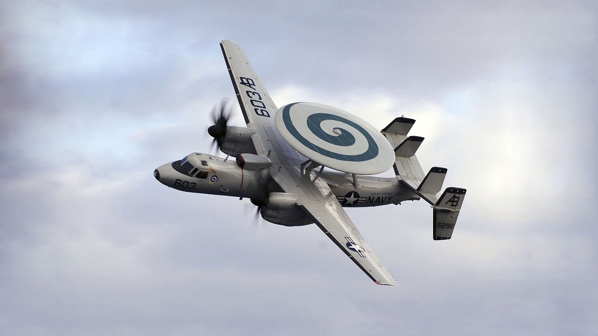 开云sport-错位交锋，当瑞典的钢铁防线遇上毕尔巴鄂的雄狮之心，迪巴拉如何在虚拟联赛中点燃现实赛场？